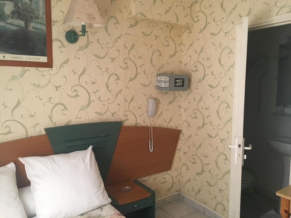 Hotel Relax 马赛 外观 照片